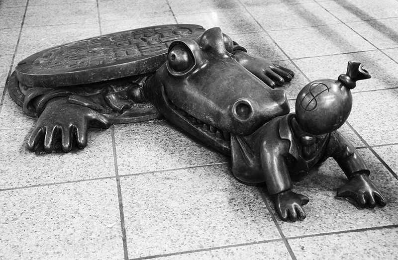 Subway Token Figures : Art : Subway : New York : Tom Otterness : New York : Personal Photo Projects :  Richard Moore Photography : Photographer : 